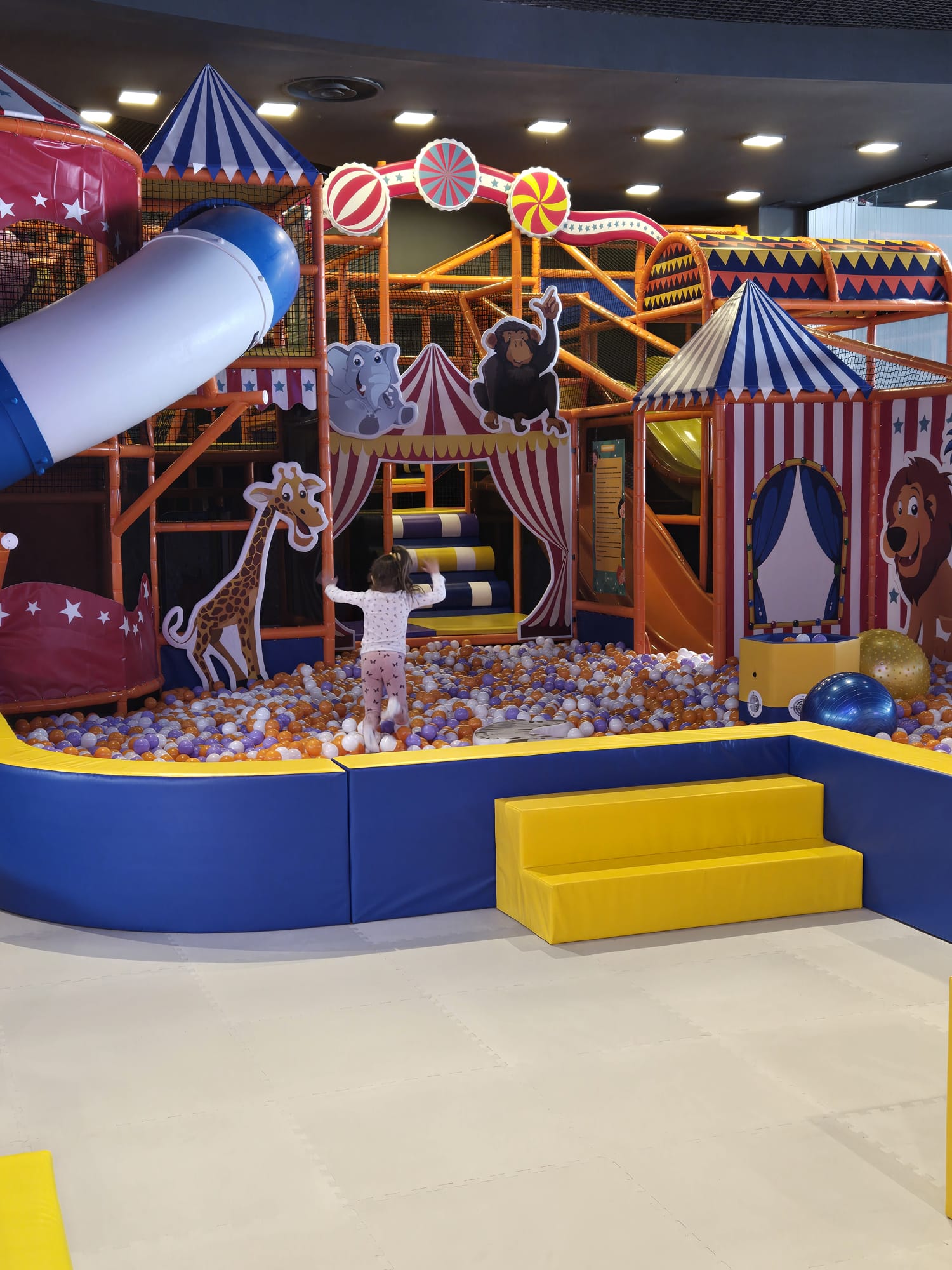 Playground FUN-O-RAMA